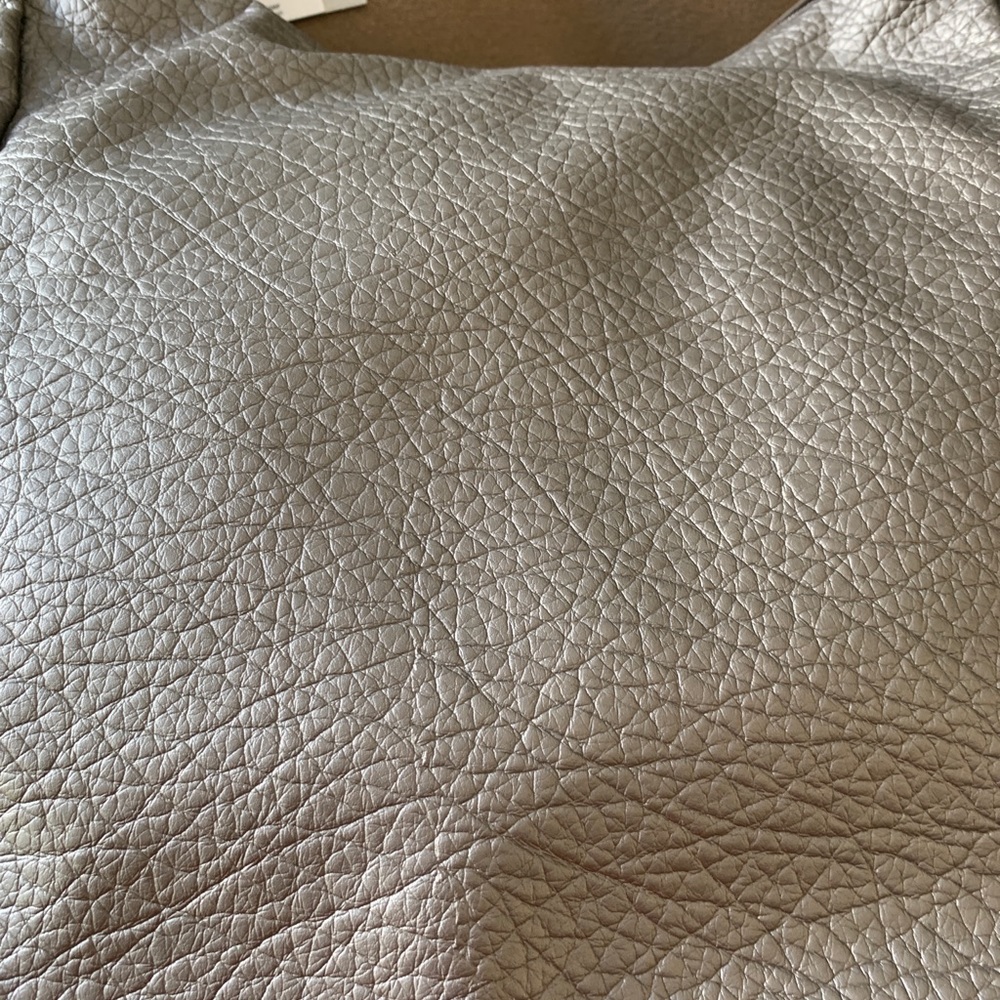 Handbag - Picture 6 of 8